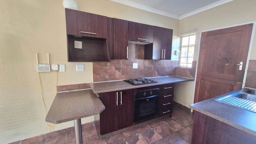 2 Bedroom Property for Sale in Vaalpark Free State
